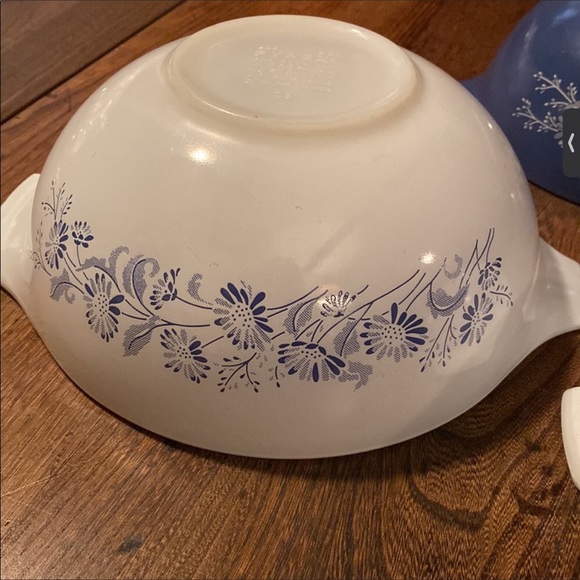 Sold Vintage 1980’s set PYREX colonial mist nesting bowls - Picture 9 of 12